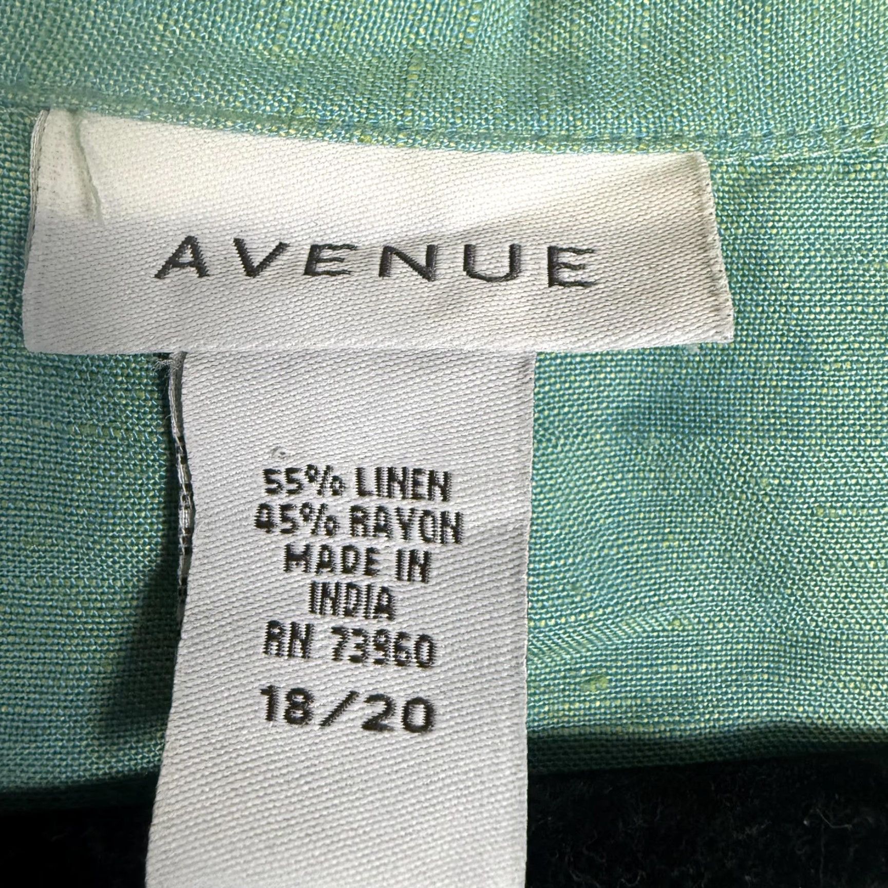 Avenue Avenue Shirt Button-Down Women Plus 18/20 Green Linen Blend Blue Brand New Top Size XXL / US 16-18 / IT 52-54 - 2 Thumbnail