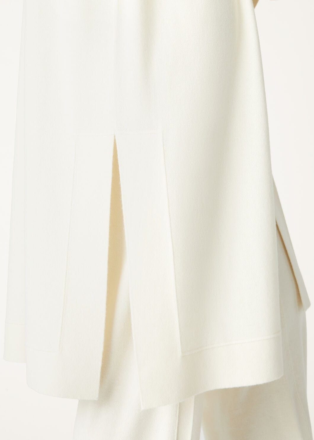 Loro Piana o1w1db10825 FAO4529 Cocooning Cardigan in White Size M / US 6-8 / IT 42-44 - 3 Thumbnail