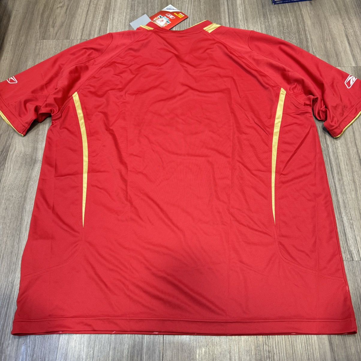 Other Liverpool 05/06 champion league home shirt (Bnwt) Size US XL / EU 56 / 4 - 2 Thumbnail