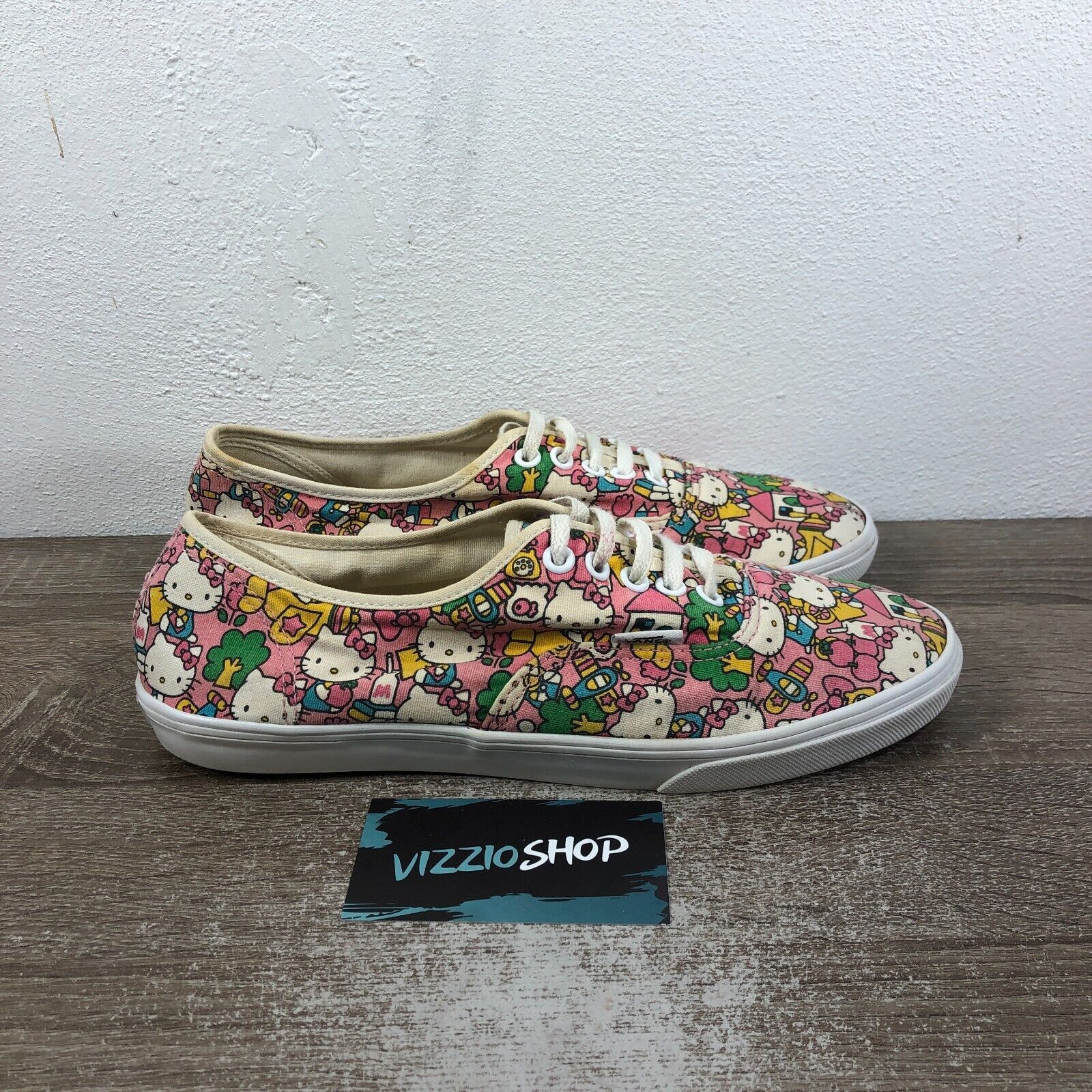 Vans hello fashion kitty sneakers