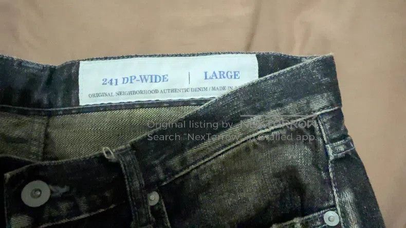 Neighborhood Neighborhood size L Jeans Size US 27 - 4 Thumbnail