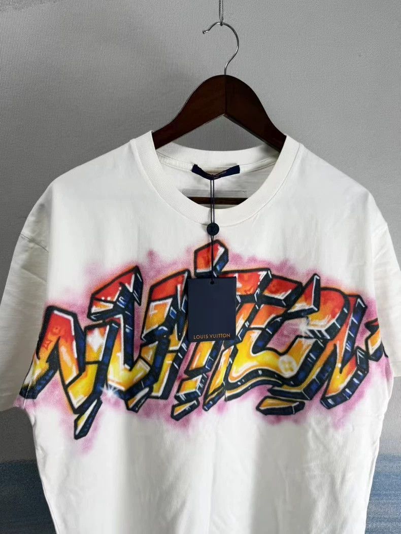 Louis Vuitton Louis Vuitton White Graffiti Short Sleeve Shirt-yf- Size US L / EU 52-54 / 3 - 2 Thumbnail