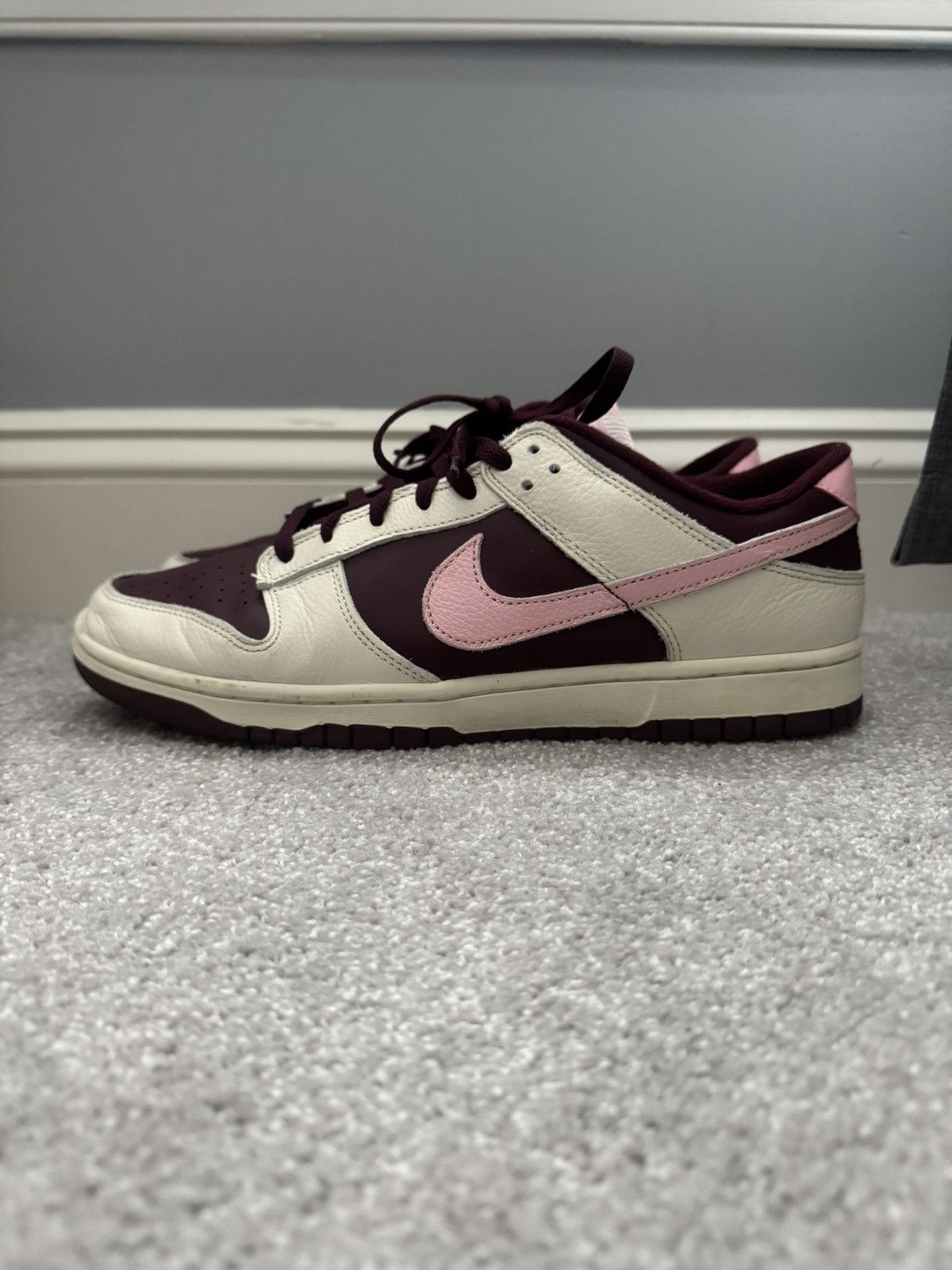 Nike Nike Dunk Low “Valentine’s Day” (2023) Size US 12 / EU 45 - 1 Thumbnail