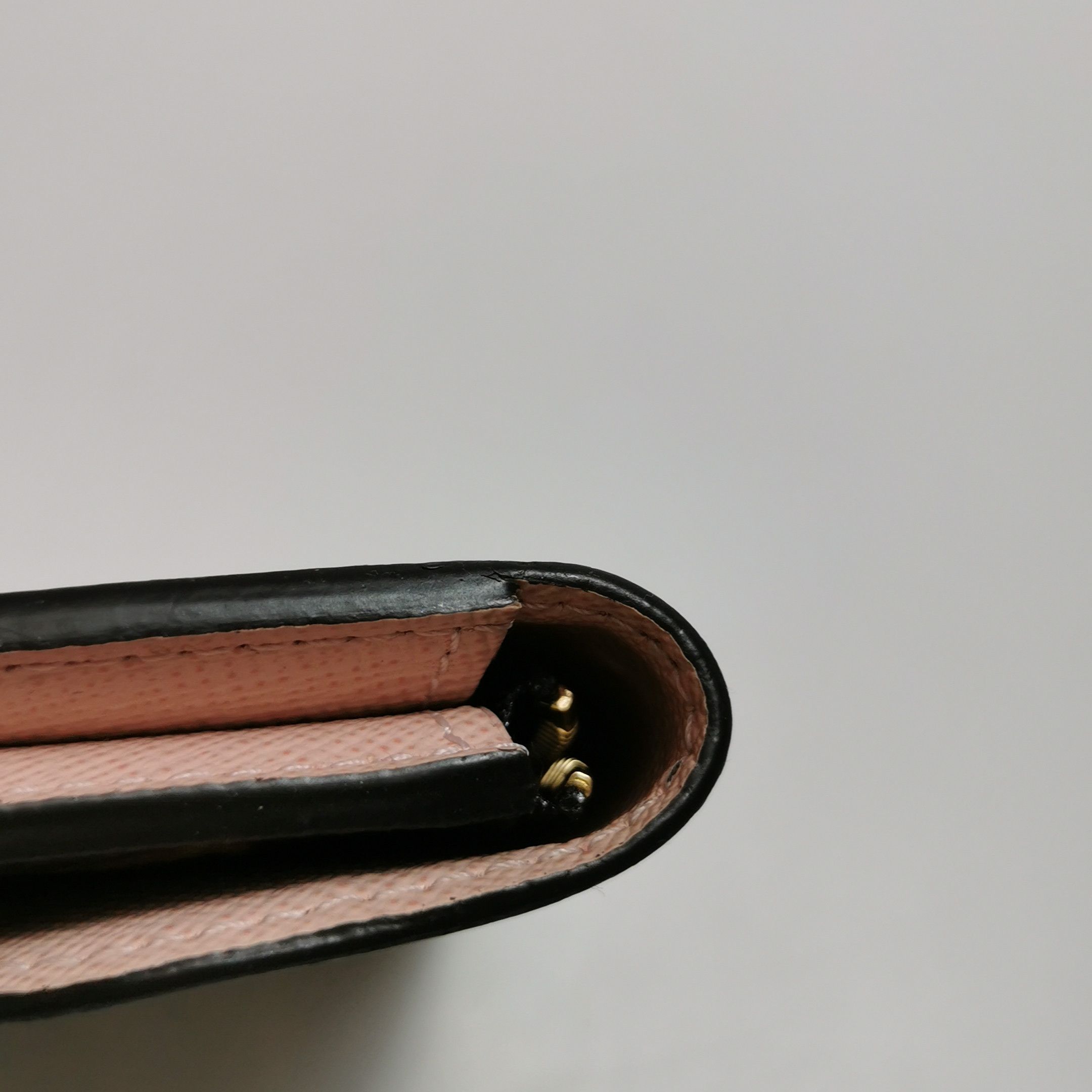 Louis Vuitton Louis Vuitton (LV) Rosalie leather Monogram print snap coin Size ONE SIZE - 7 Thumbnail