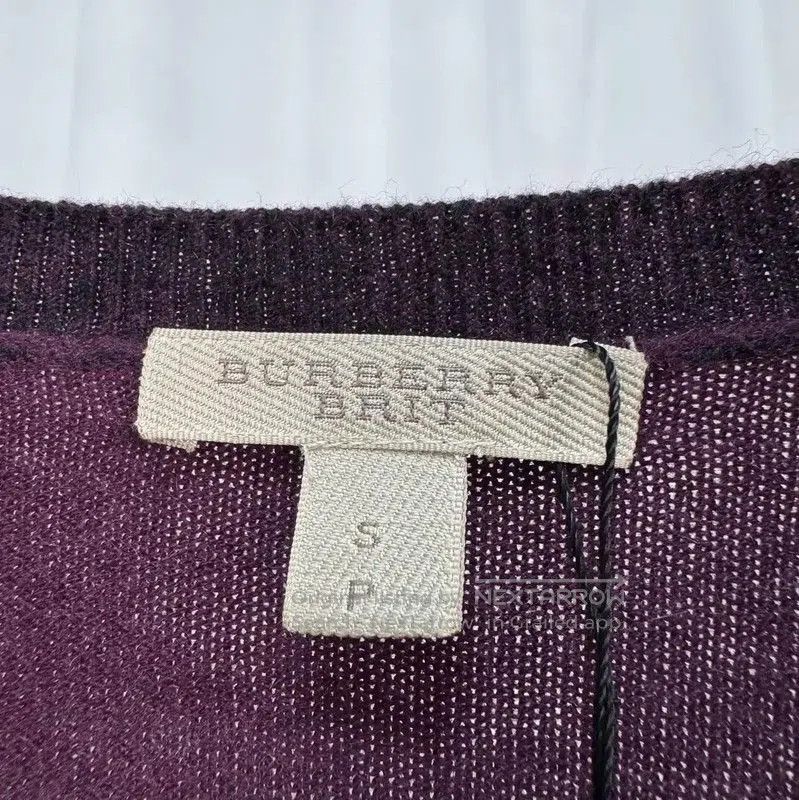 Burberry Burberry Men's Wine Red Logo Knit Sweater. Size US S / EU 44-46 / 1 - 5 Thumbnail