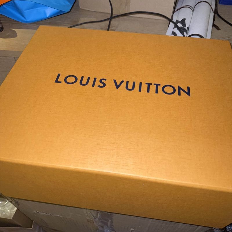Louis Vuitton Louis Vuitton White and Green Trainer Sneakers -2505 Size US 8 / IT 38 - 6 Thumbnail