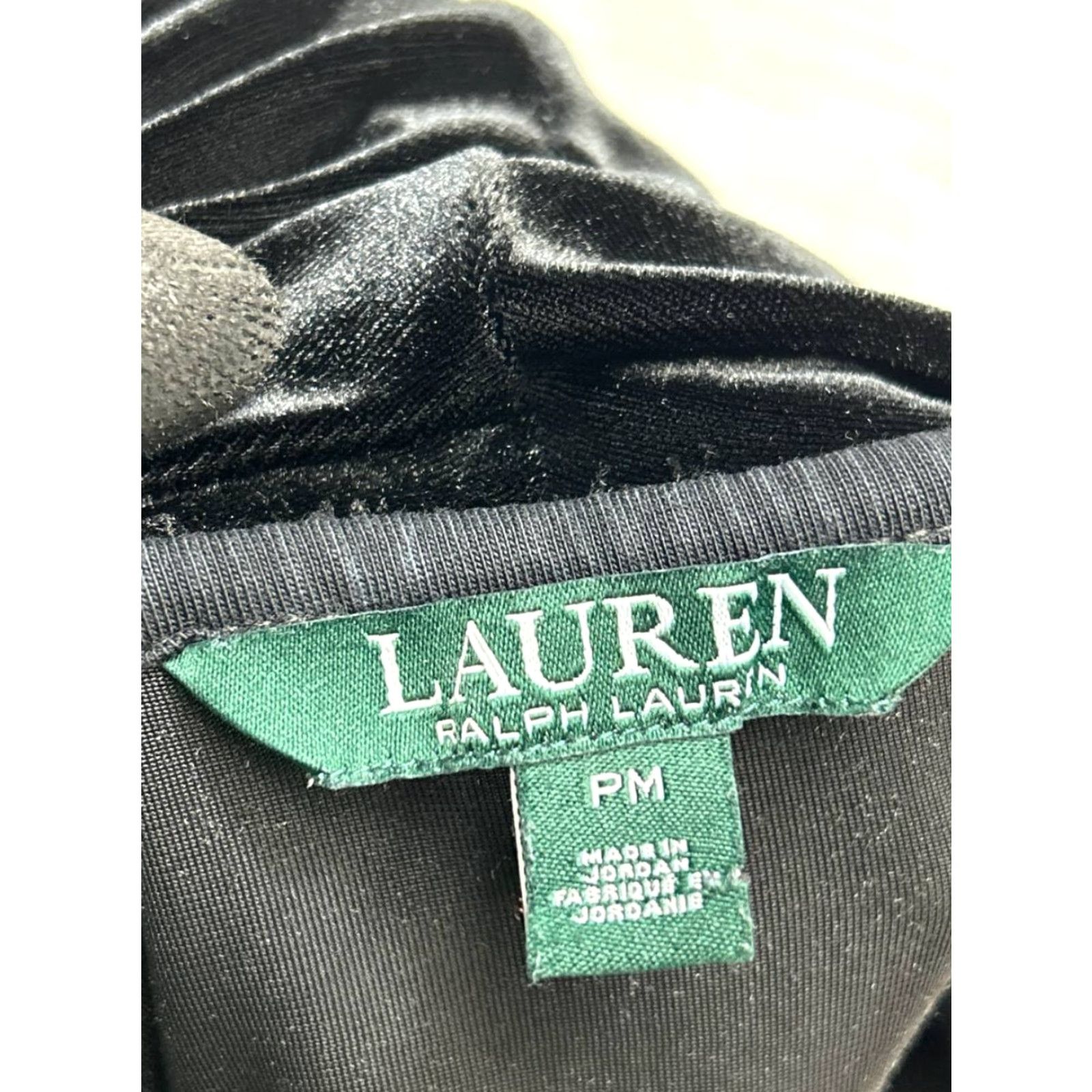 Ralph Lauren Lauren Ralph Lauren Velvet Sweatshirt Womens Petite Medium Black Kangaroo Pocket - Pullover, Regular Fit, Velvet, 40 in Chest, PM, 3/4 Sleeve? Size M / US 6-8 / IT 42-44 - 7 Thumbnail