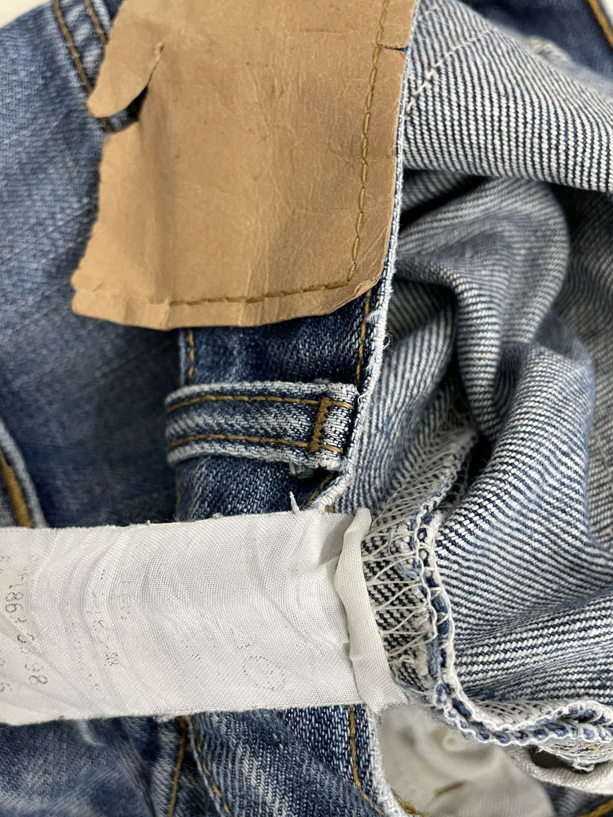 Levi's Vintage Clothing VINTAGE 501 LEVIS USA DESIGNER 90S OG OLD RIPPED MUD DENIM Size US 26 / EU 42 - 16 Thumbnail