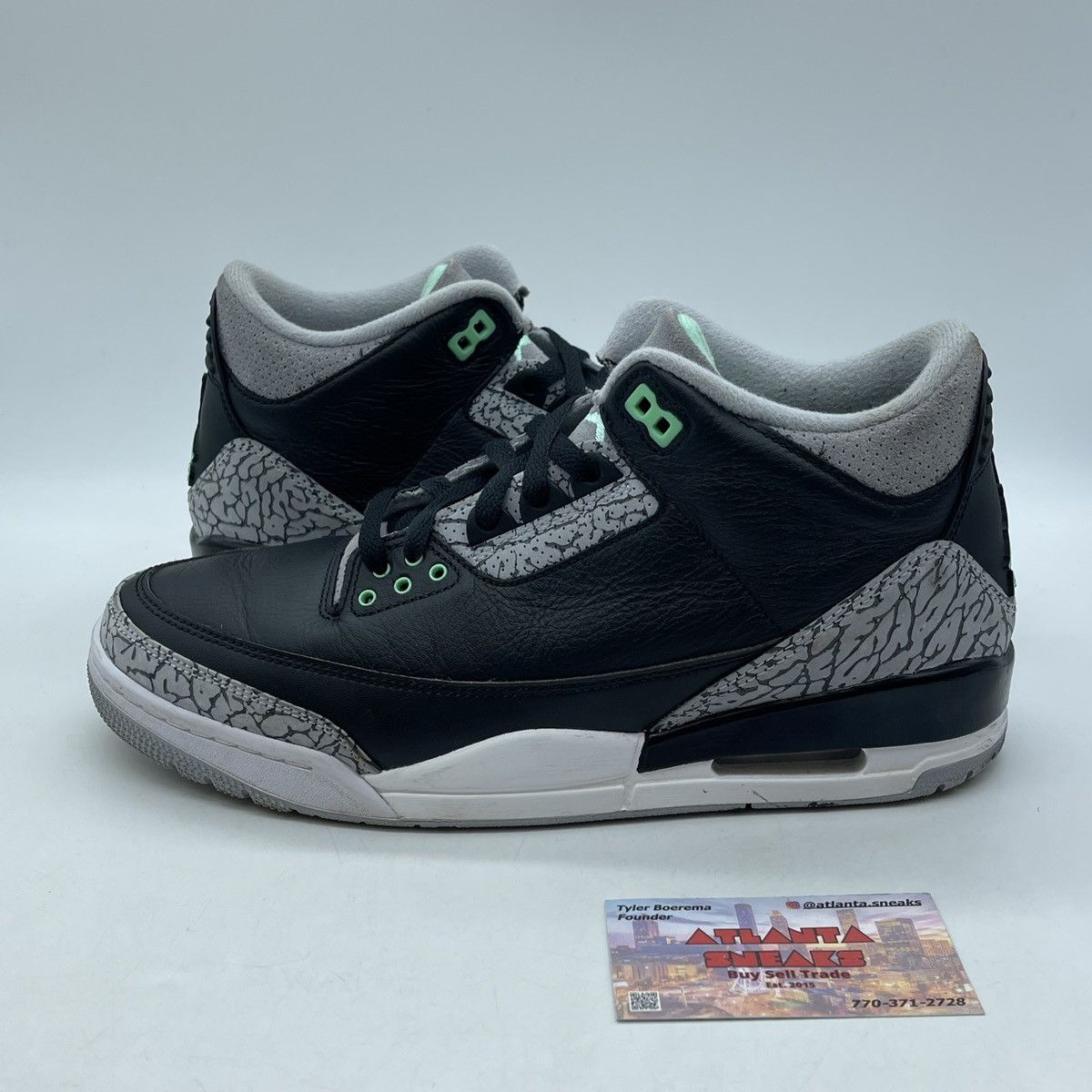 Jordan Brand Air Jordan 3 green glow Size US 10 / EU 43 - 1 Thumbnail