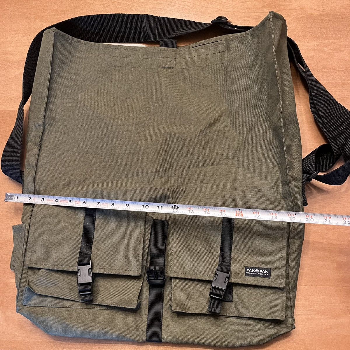 Vintage YakPak canvas messenger-bag, converts to over-shoulder tote Size ONE SIZE - 8 Thumbnail