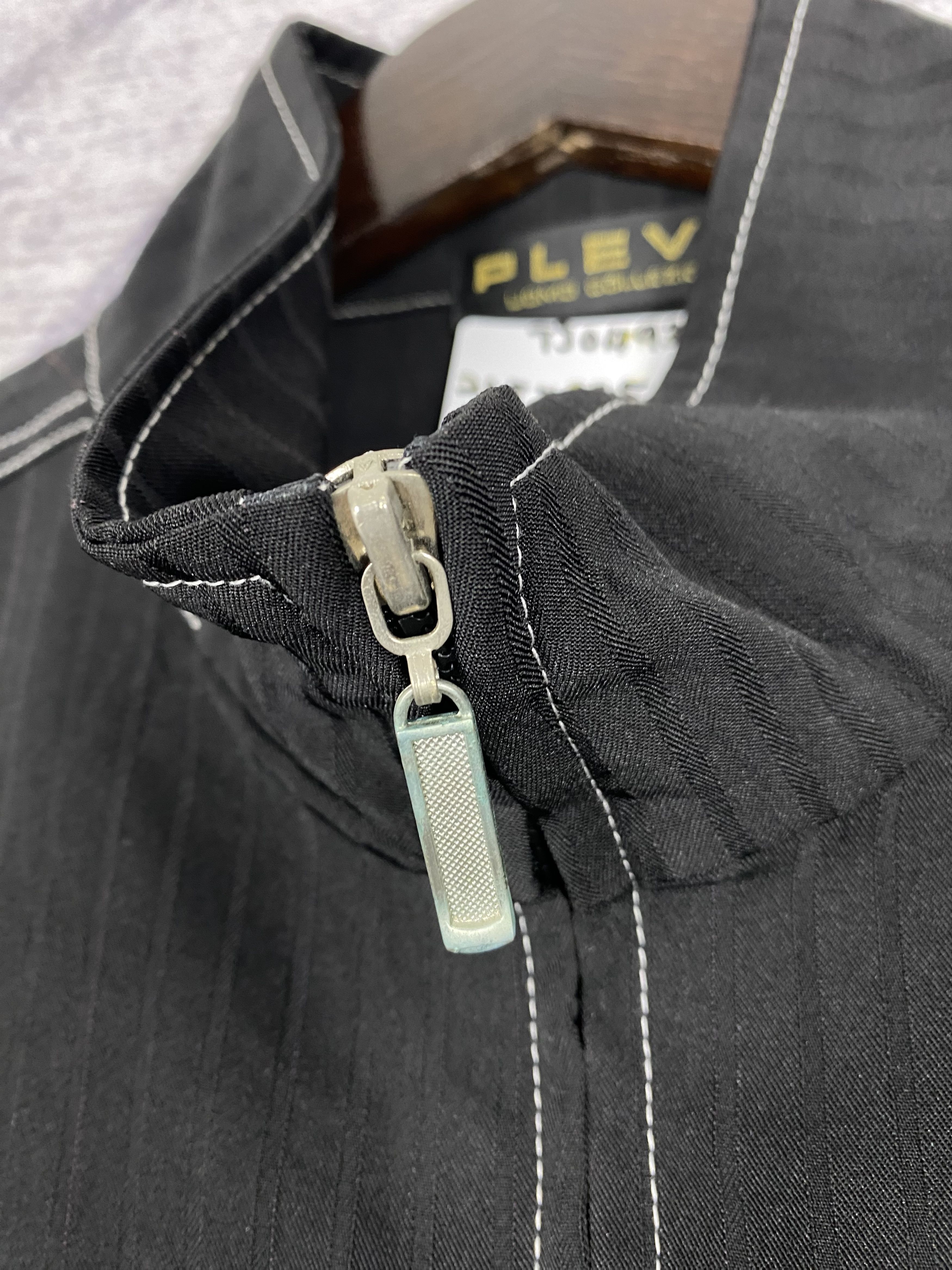 Japanese Brand Vintage Plevo Uomo Zip Up Half Sleeve Jacket Size US M / EU 48-50 / 2 - 3 Thumbnail
