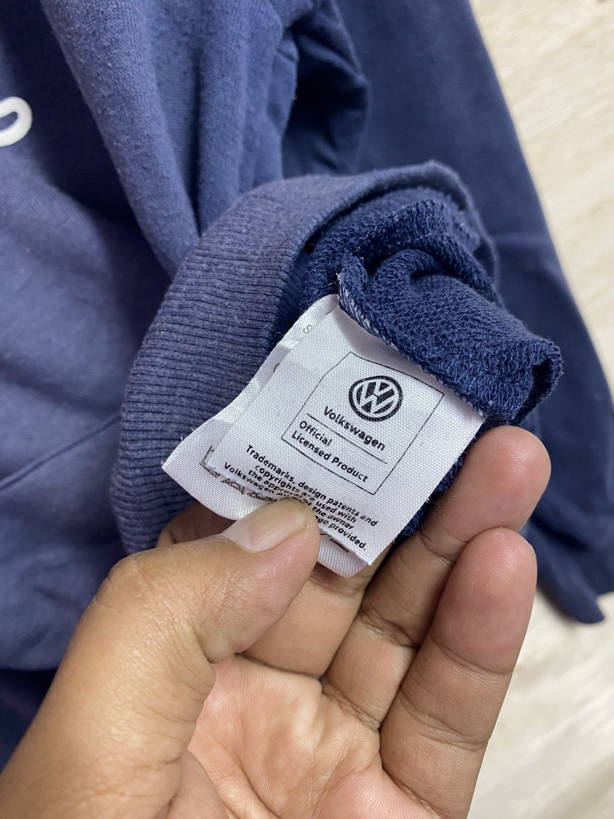 Vintage vintage Volkswagen hoodie Size US XL / EU 56 / 4 - 3 Thumbnail