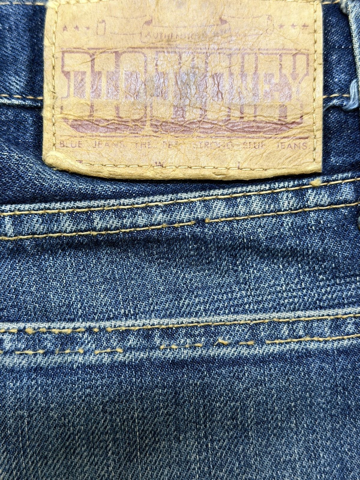 KMRii Vintage Japanese Brand Mud Wash Faded Whiskers Style Jeans Size US 31 - 9 Thumbnail