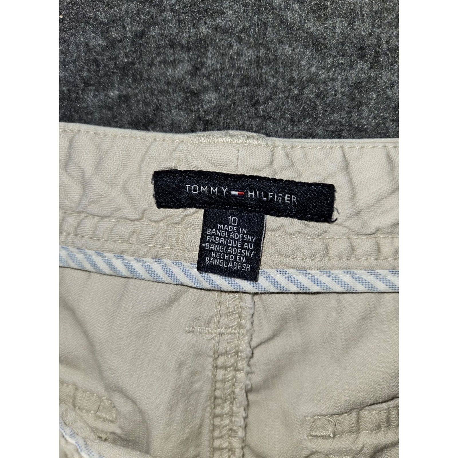 Tommy Hilfiger Tommy Hilfiger Capri Bermuda Shorts Women's 10 Ivory Roll Tab Flap Pocket Preppy Size 32" / US 10 / IT 46 - 2 Thumbnail