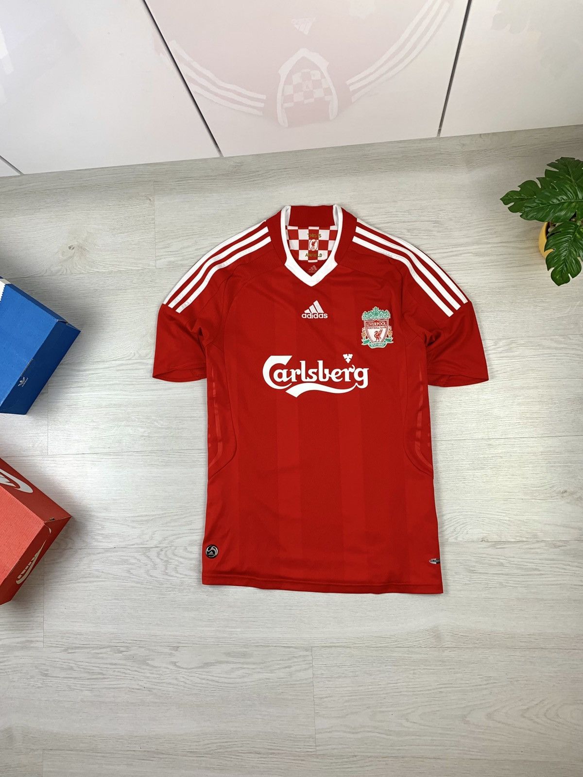 Adidas Liverpool 2008 Home Football Shirt Size M