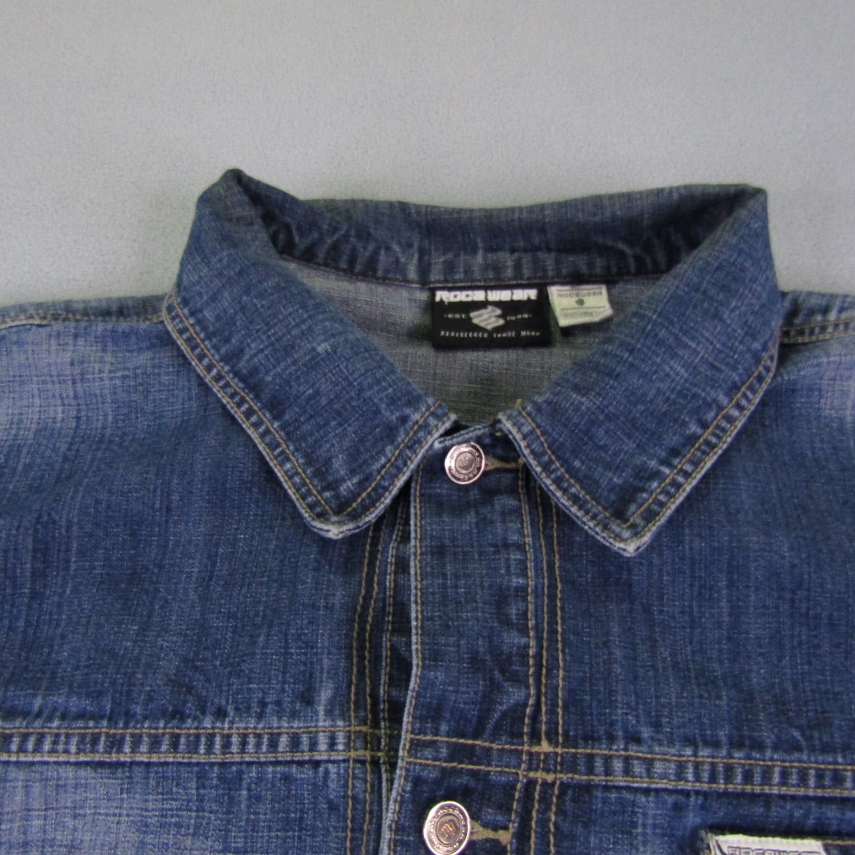 Rocawear VINTAGE Rocawear Jacket Mens XL Blue Denim Jean Button Up Trucker Coat Rap Y2K Size US 36 / EU 52 - 2 Thumbnail