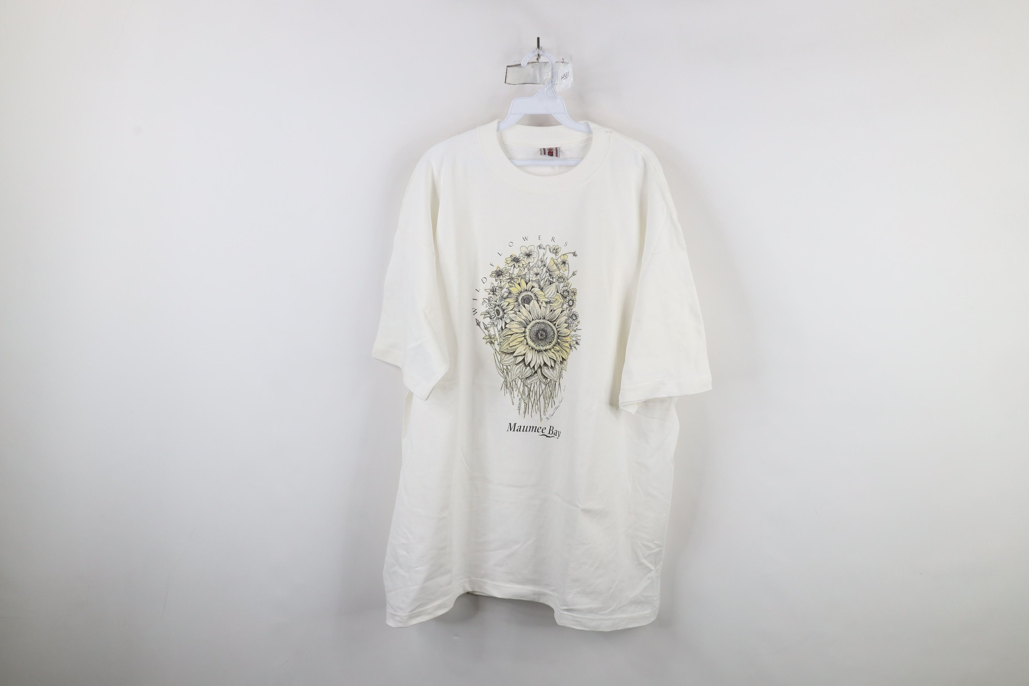 Vintage Vintage 90s Streetwear Spell Out Wild Flowers T-Shirt Size XXL / US 16-18 / IT 52-54 - 1 Thumbnail