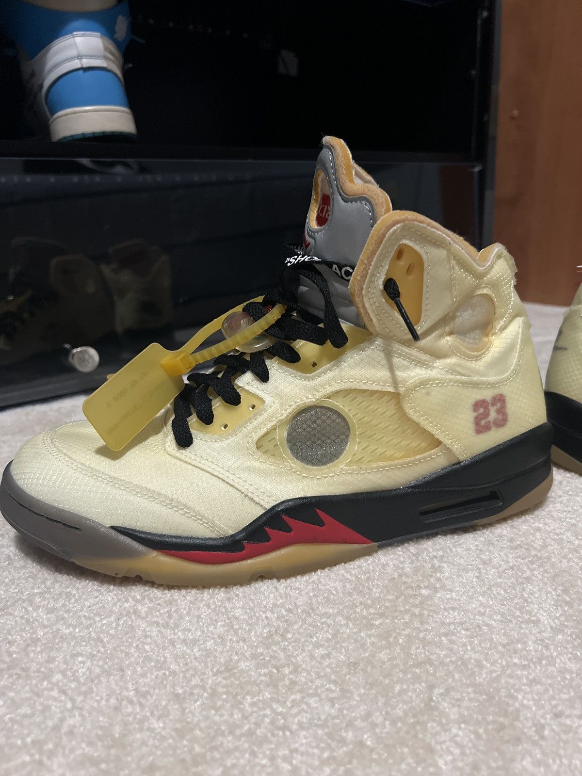 Jordan Brand × Off-White Off white Jordan 5 Size US 11 / EU 44 - 5 Thumbnail