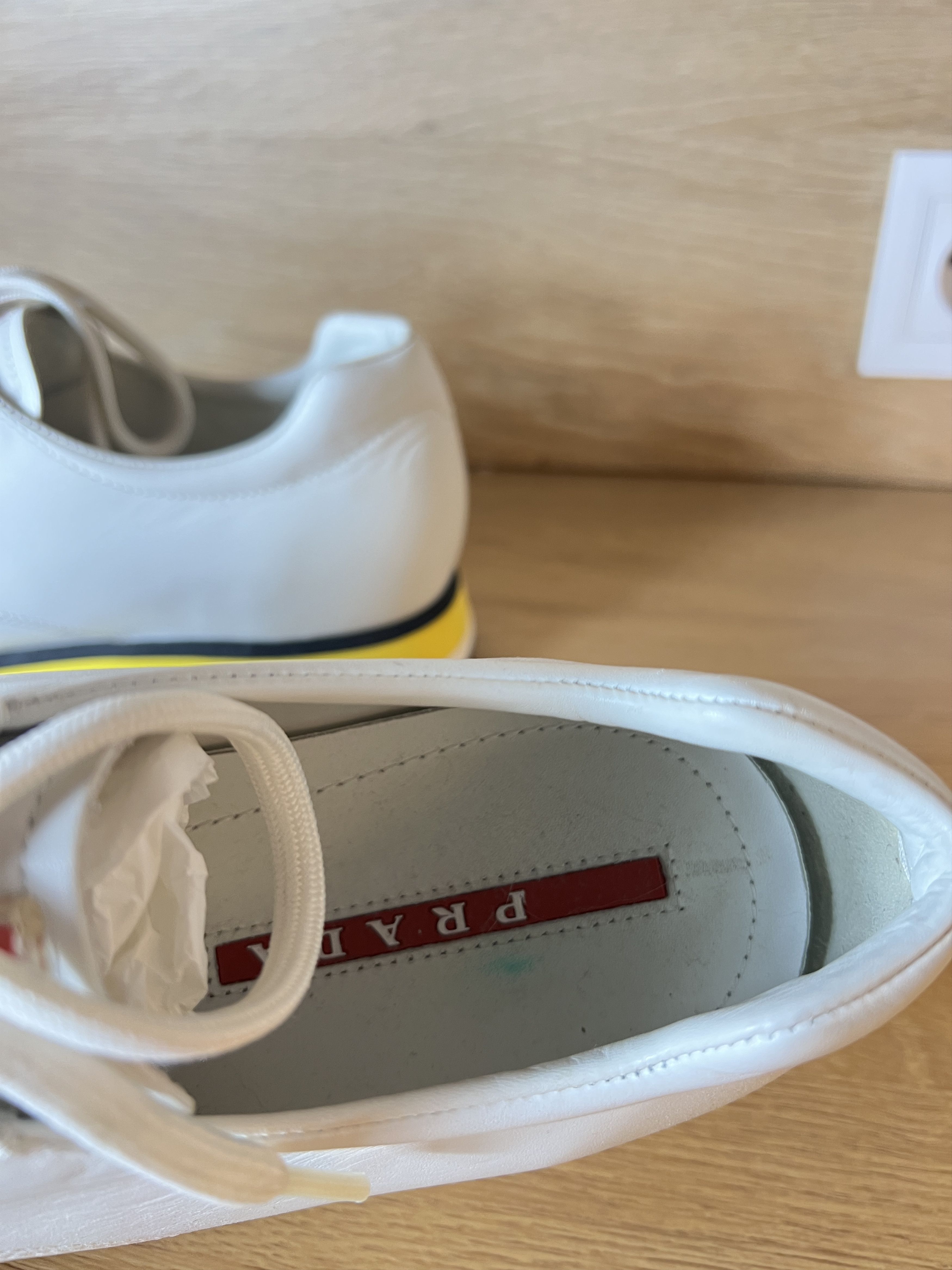 Prada prada sport leather white platform red tab Size US 9 / EU 42 - 6 Thumbnail