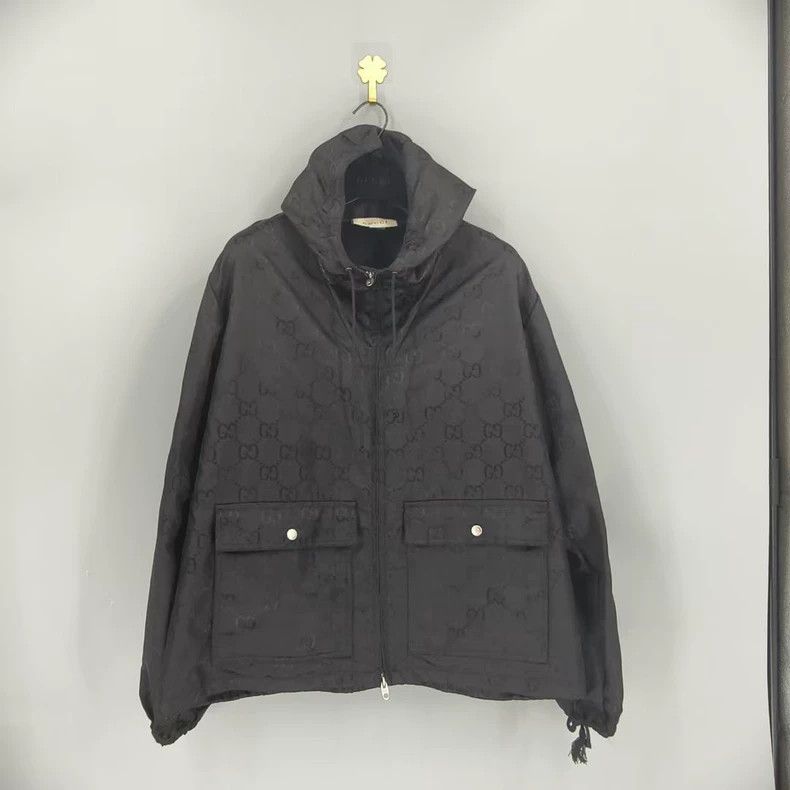 Gucci Gucci Black, dark pattern, full-printed logo, hooded windb Size US S / EU 44-46 / 1 - 1 Thumbnail