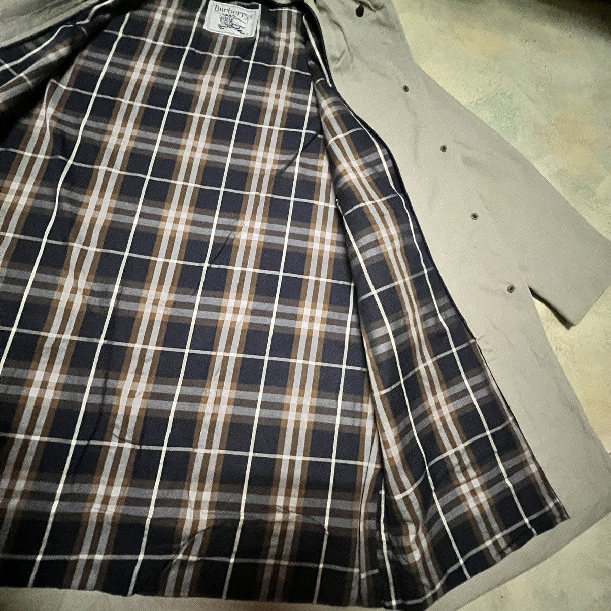 Burberry Burberry Long Coat Jacket Size US XL / EU 56 / 4 - 14 Thumbnail