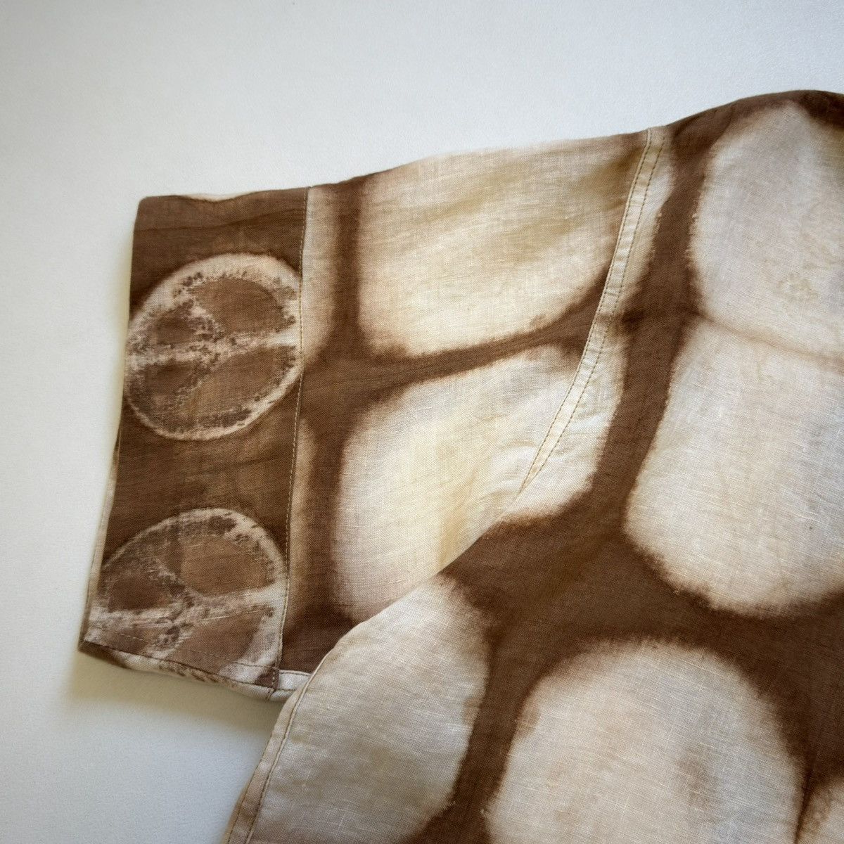Story Mfg. Brown/Cream ‘Peace Tie Dye’ Shirt Size US XL / EU 56 / 4 - 3 Thumbnail
