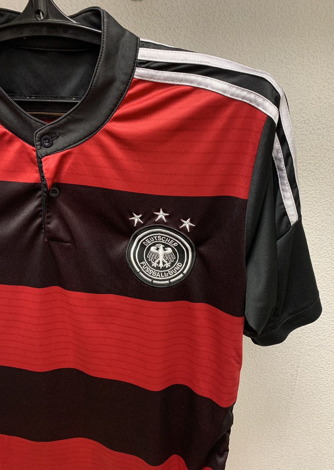 Adidas Adidas Germany national soccer jersey 2014 S-M sz Size US M / EU 48-50 / 2 - 3 Thumbnail