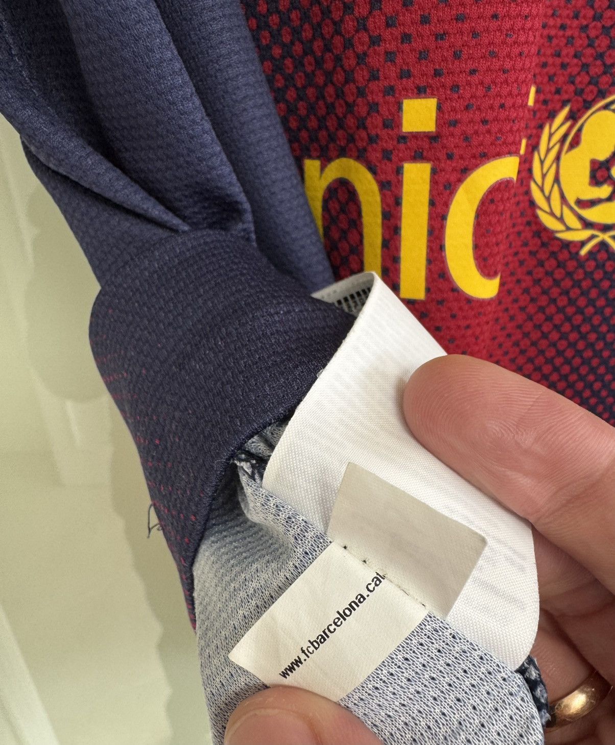 Nike Messi #10 Barcelona 2012-2013 Home Soccer Jersey Vintage Kit Size US L / EU 52-54 / 3 - 21 Thumbnail
