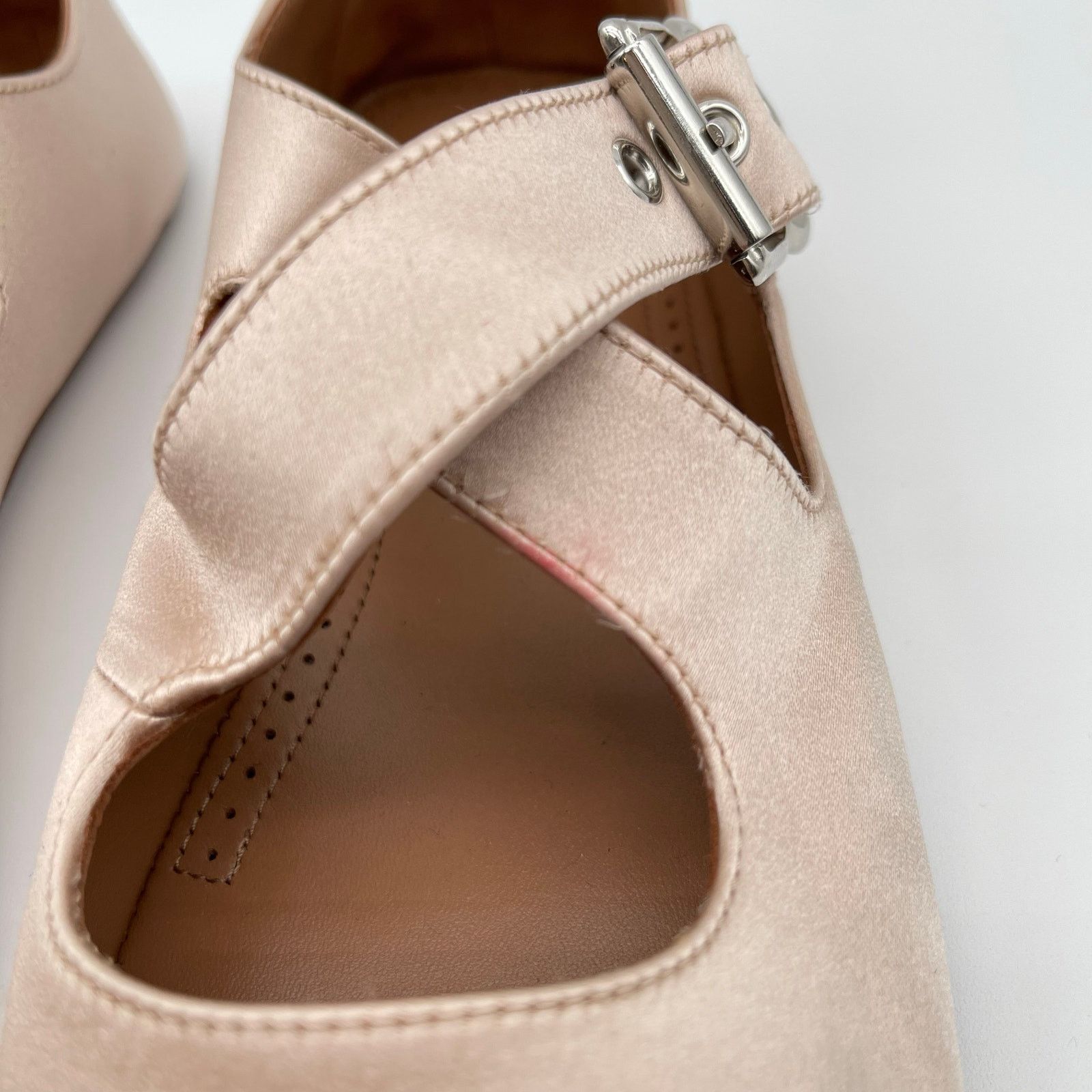 Alaia ALAIA | Criss Cross Satin Ballet Flat in Nude Baby Pink 36 Size US 6 / IT 36 - 12 Thumbnail