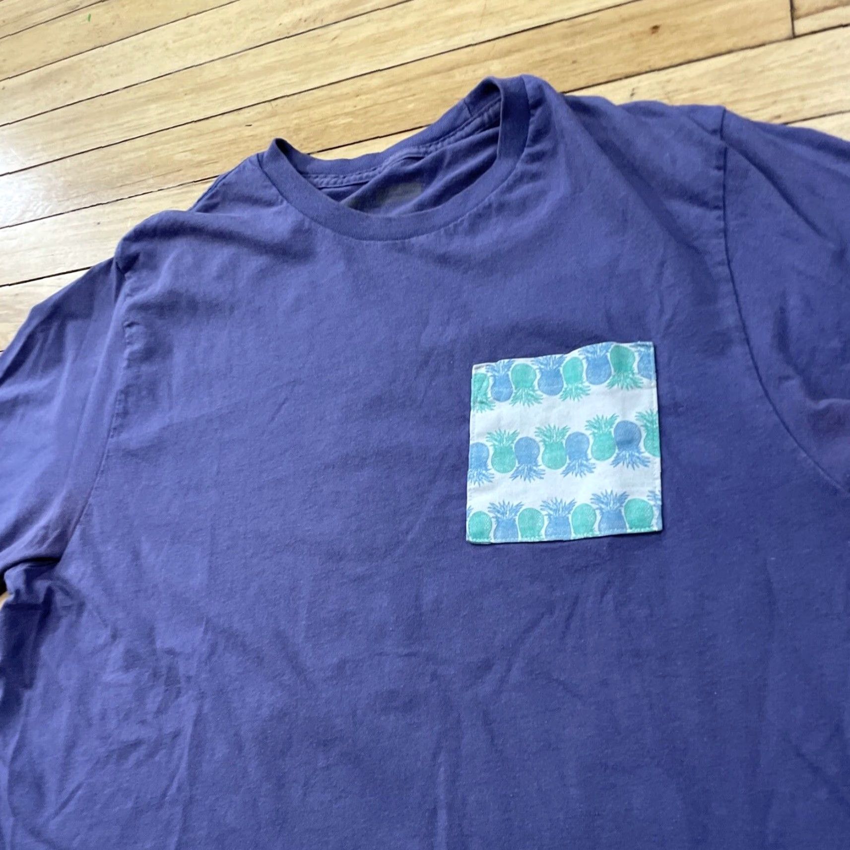 Vans VANS Hawaiian Pocket y2k Shirt Men M Purple Pineapple Beach Surf Skate Logo Tee Size US M / EU 48-50 / 2 - 3 Thumbnail
