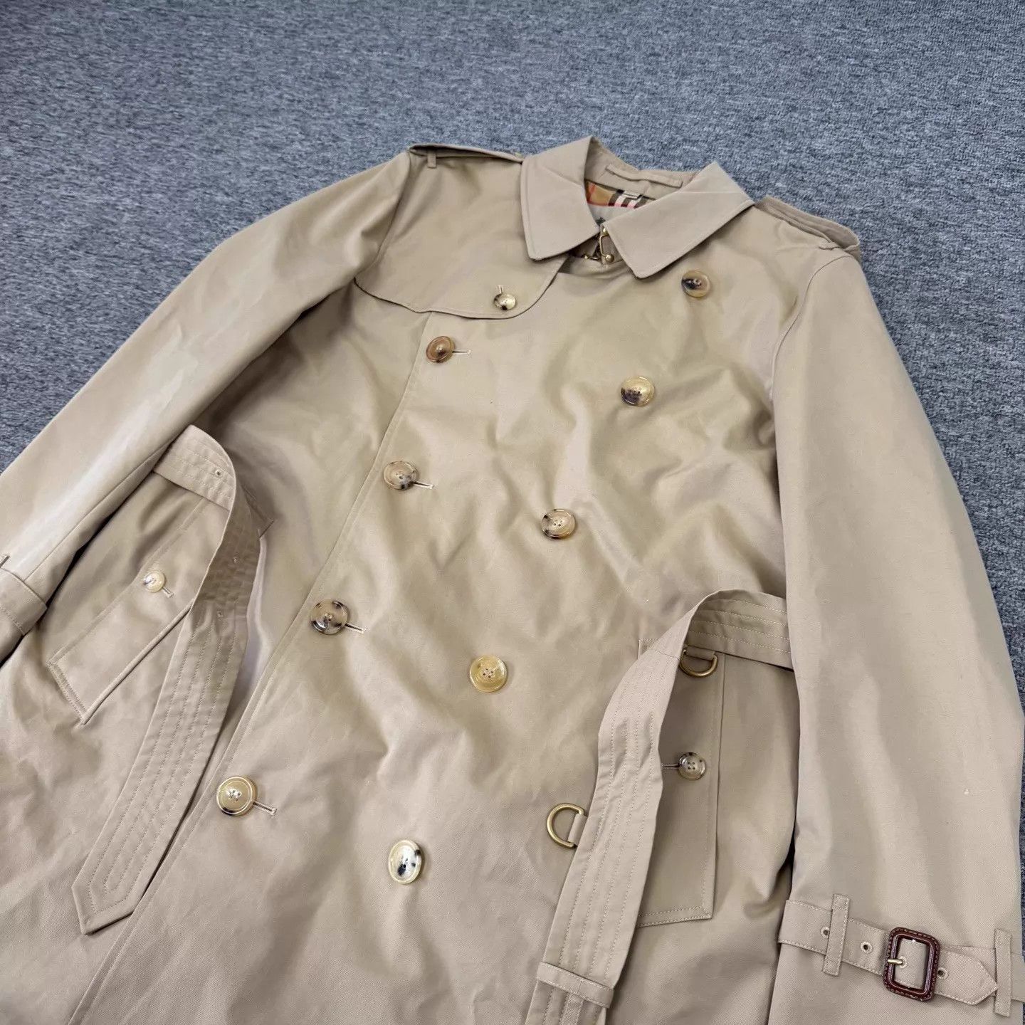 Burberry Burberry Kensington double-breasted belted coat 52 Size US M / EU 48-50 / 2 - 4 Thumbnail