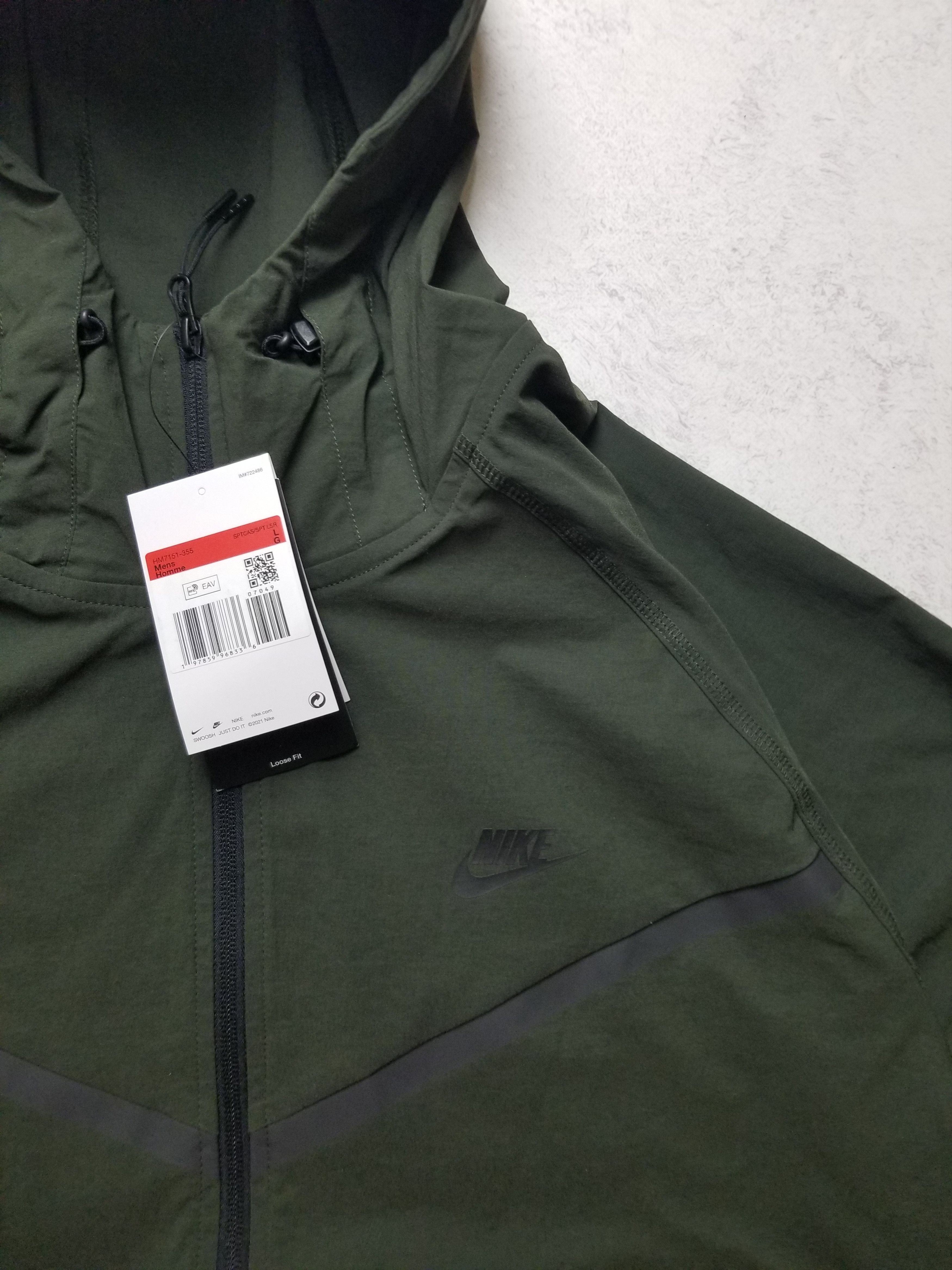 Nike Tech Woven Windrunner Tracksuit Jacket and Pants Olive Size US L / EU 52-54 / 3 - 12 Thumbnail