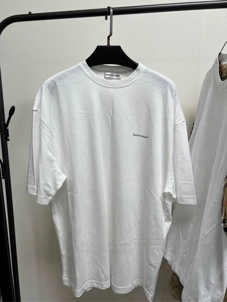 Balenciaga Balenciaga Small Logo White Short Sleeve T-Shirt Size US XS / EU 42 / 0 - 1 Thumbnail