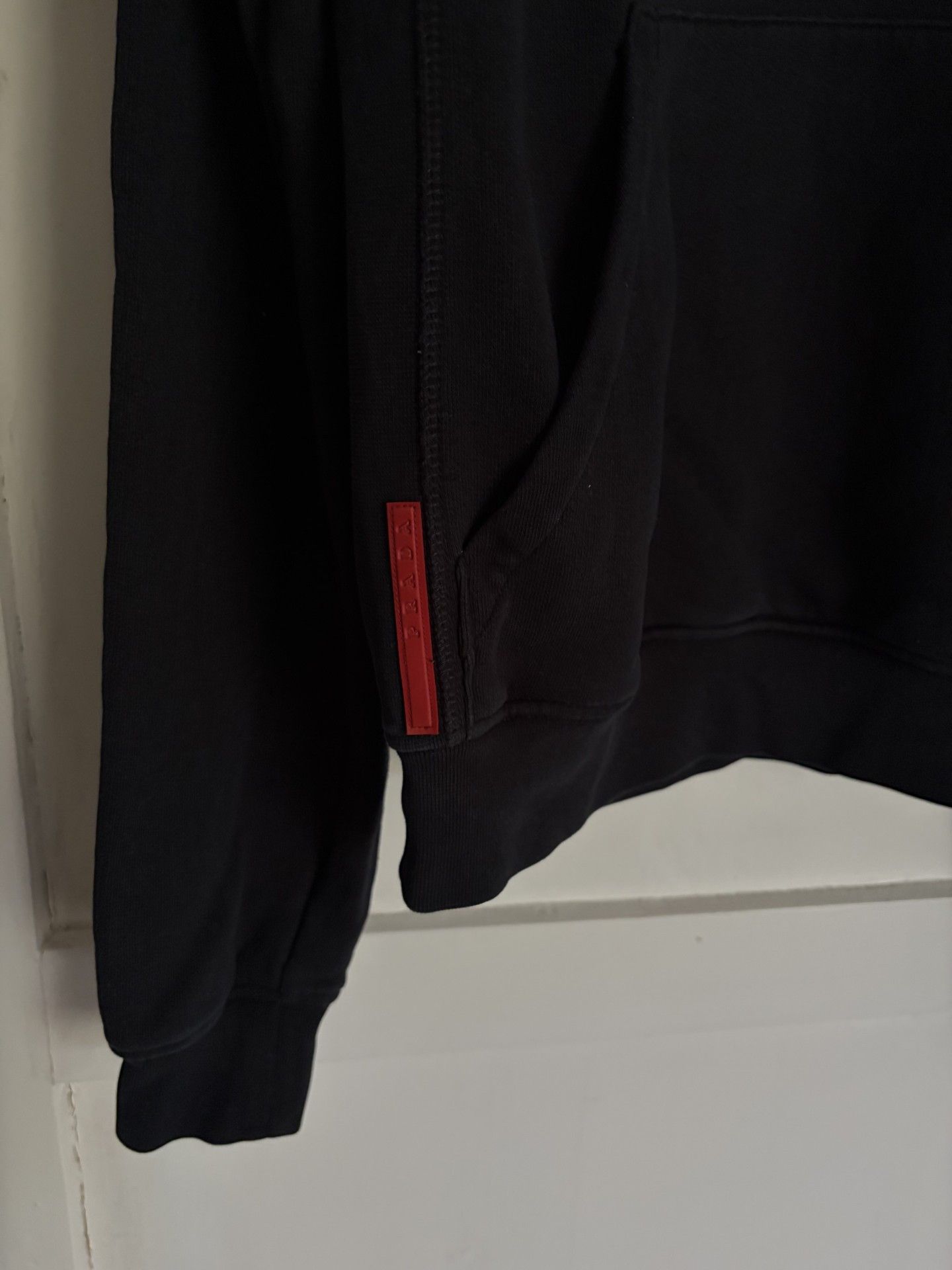 Prada Prada red tab hoody Size US S / EU 44-46 / 1 - 3 Thumbnail