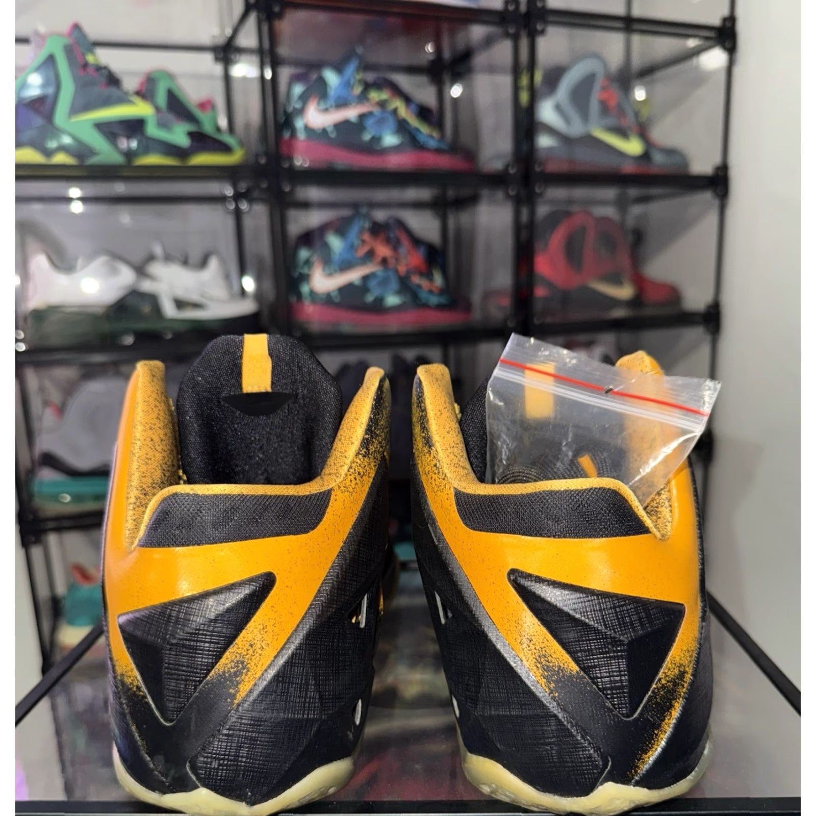 Nike Nike LeBron 11 Bumble Bee PE Promo Sample Size 10 RARE Mens Sneaker Multicolor Shoes Size US 10 / EU 43 - 6 Thumbnail