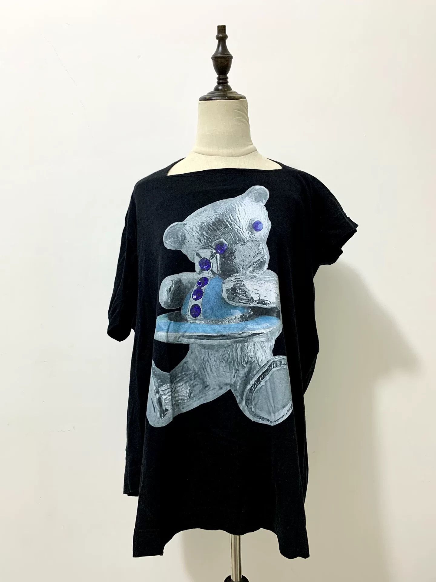Vivienne Westwood vivienne westwood bear graphic t-shirt Size M / US 6-8 / IT 42-44 - 1 Thumbnail
