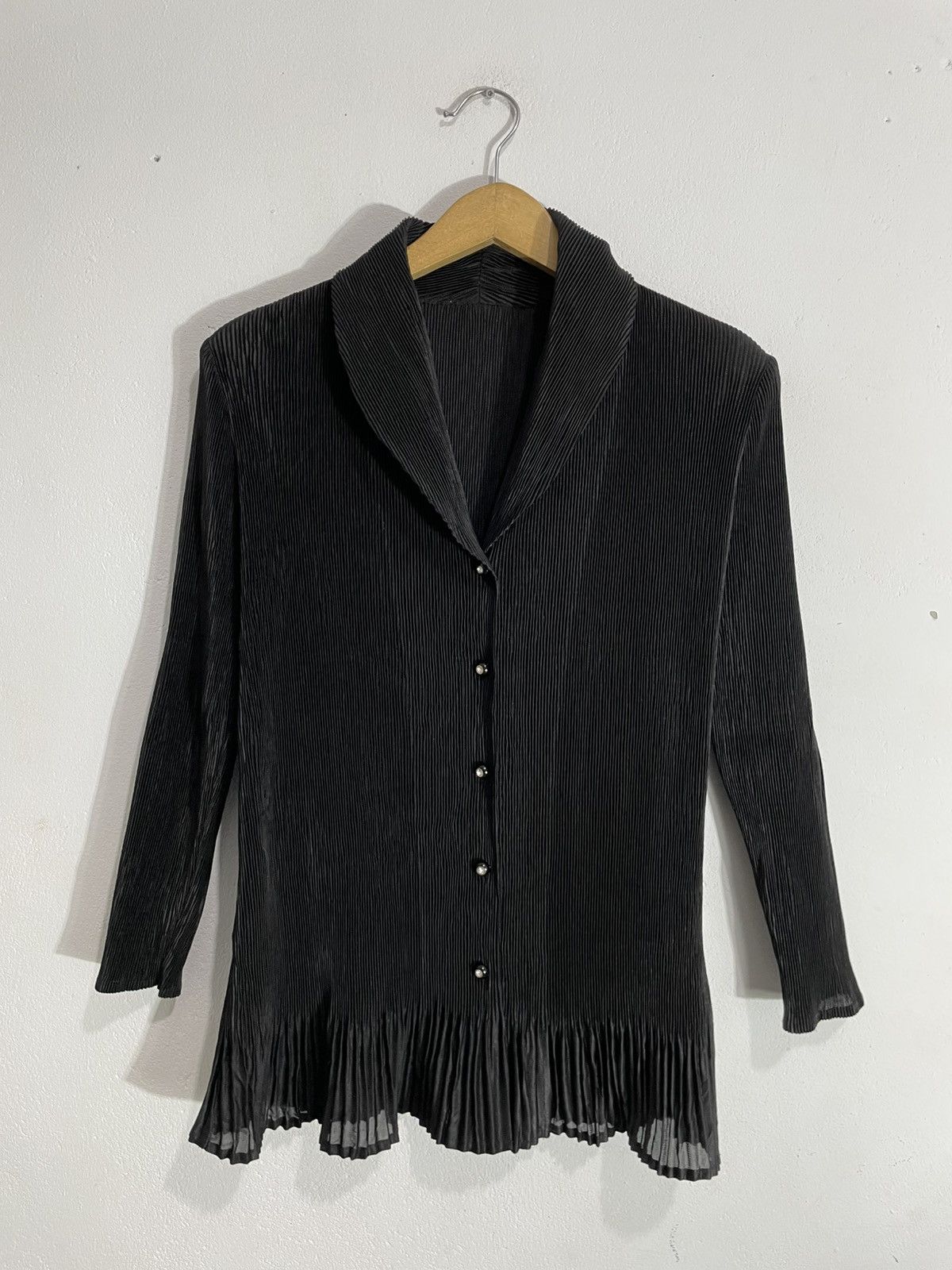 Yohji Yamamoto Undefined summer Black Pleated shirt Jacket issey style Size M / US 6-8 / IT 42-44 - 1 Thumbnail