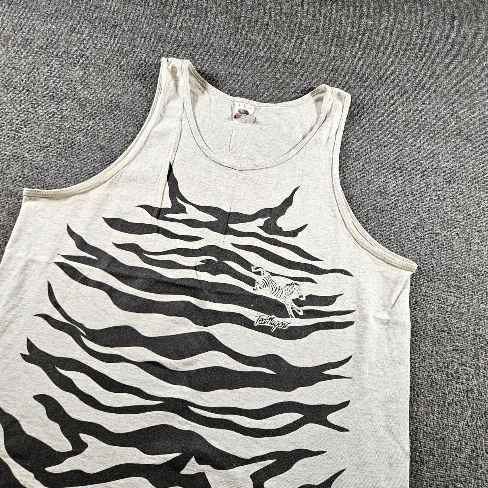 Fruit Of The Loom VINTAGE Fruit Of The Loom Shirt Mens L Gray Ted Nugent Zebra Tank 80s Rock Music Shirt Mens Size US L / EU 52-54 / 3 - 4 Thumbnail
