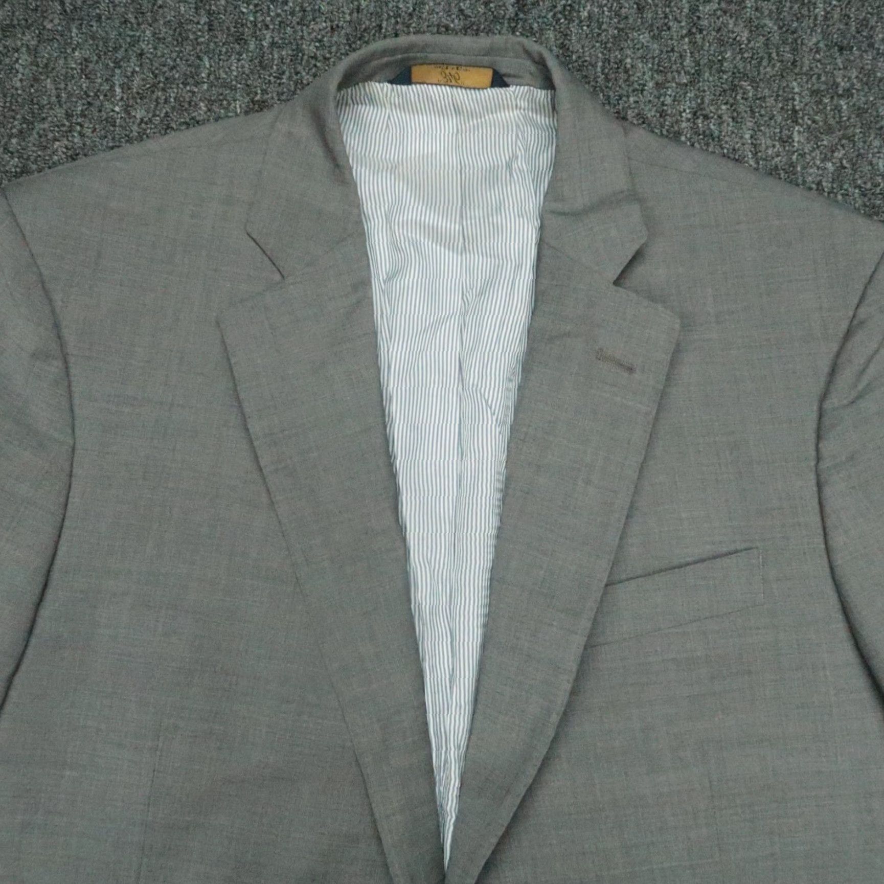 Brooks Brothers Brooks Brothers Blazer Mens 40R Gray Wool Sport Coat Notch Lapel Regular Single-Breasted Two-Button Jacket Front Button Style 2 Piece Vintage? No Size 40R - 2 Thumbnail