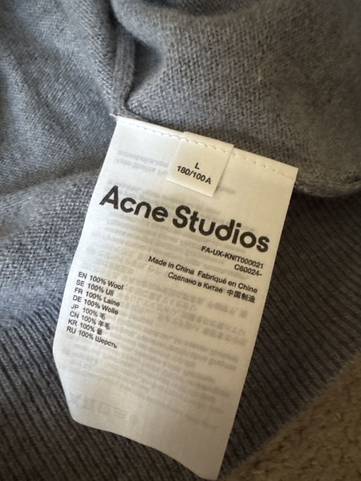 Acne Studios Acne Studios Grey Wool Face Cardigan Large Size US L / EU 52-54 / 3 - 6 Thumbnail
