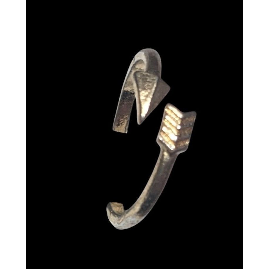 Other Minimalist Gold Tone Arrow Wrap Ring Size 5 1/2 Size ONE SIZE - 7 Thumbnail