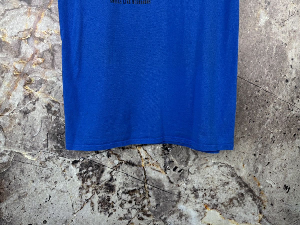 Gildan Men’s Humor Nirvario Smells Like Mushrooms T-Shirt Size L Size US L / EU 52-54 / 3 - 4 Thumbnail