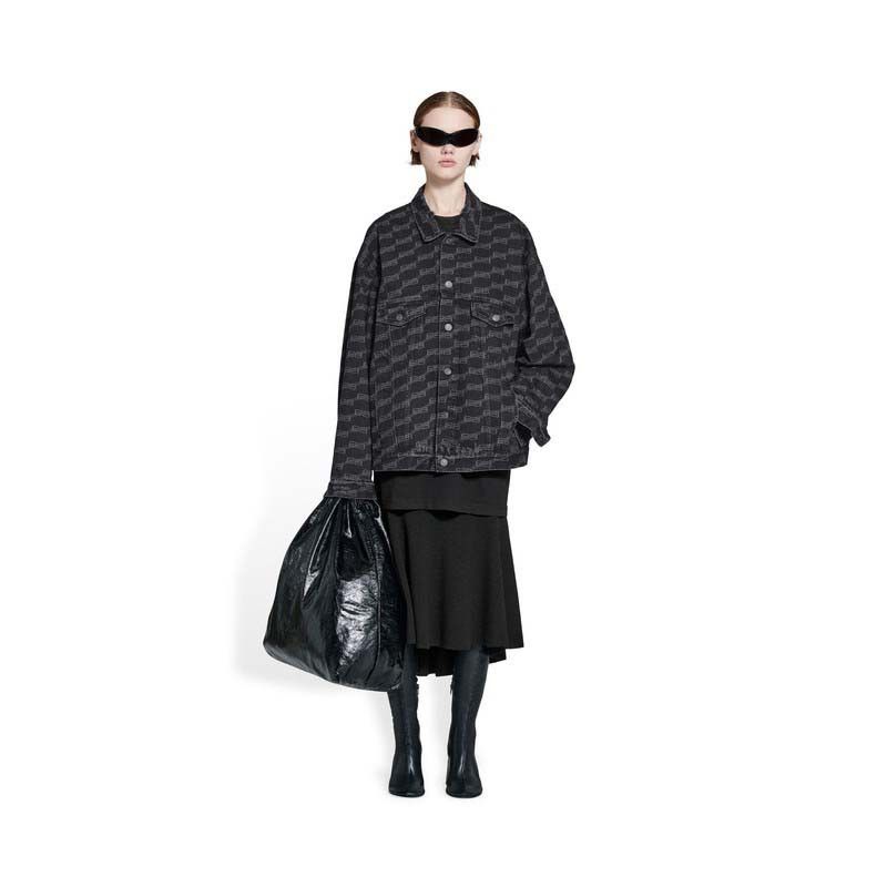 Balenciaga o1w1db10625 Dup / BB Monogram Large fit Jacket in Black Size S / US 4 / IT 40 - 1 Thumbnail