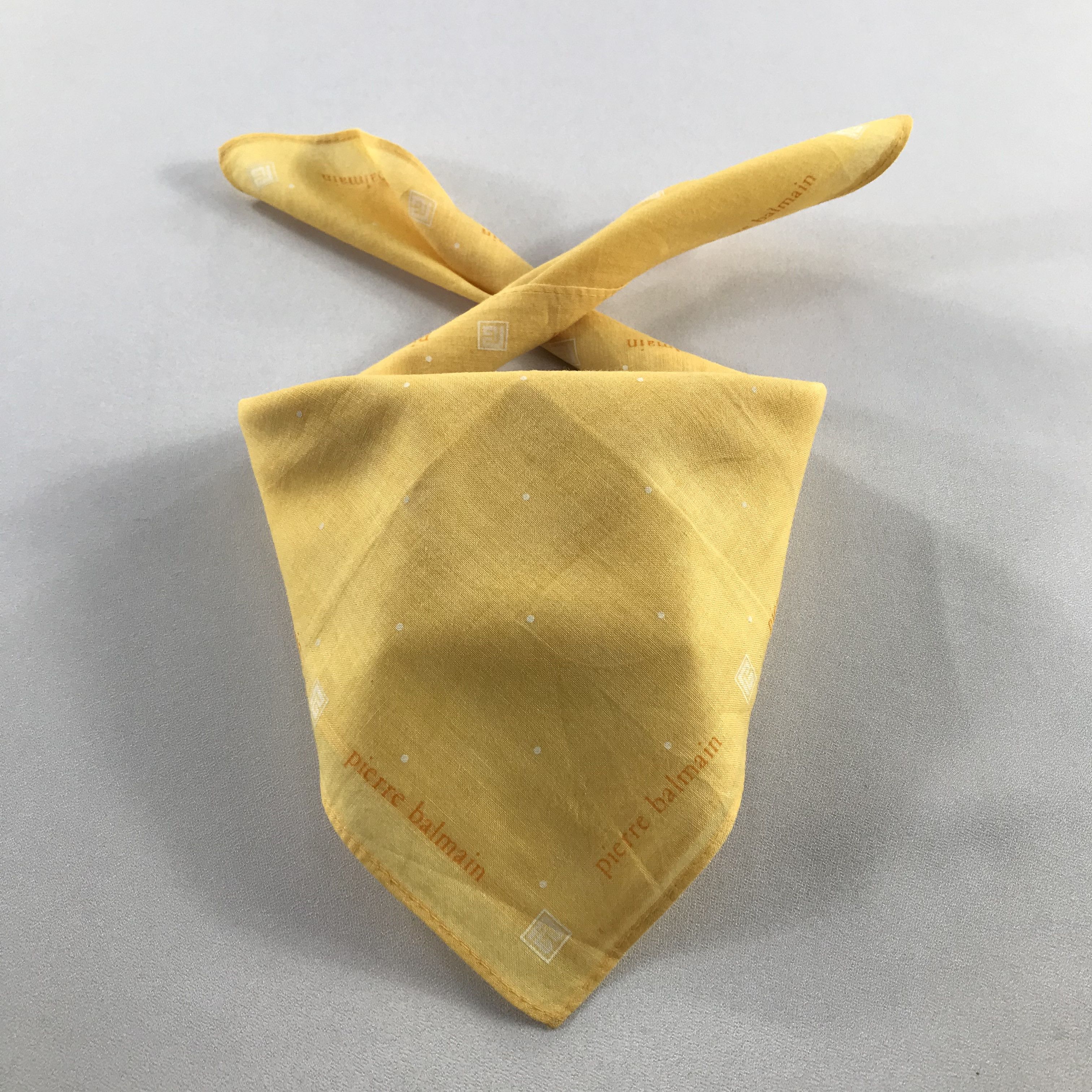 Pierre Balmain Pierre Balmain Handkerchief / Bandana / Neckerchief C768 Size ONE SIZE - 2 Thumbnail
