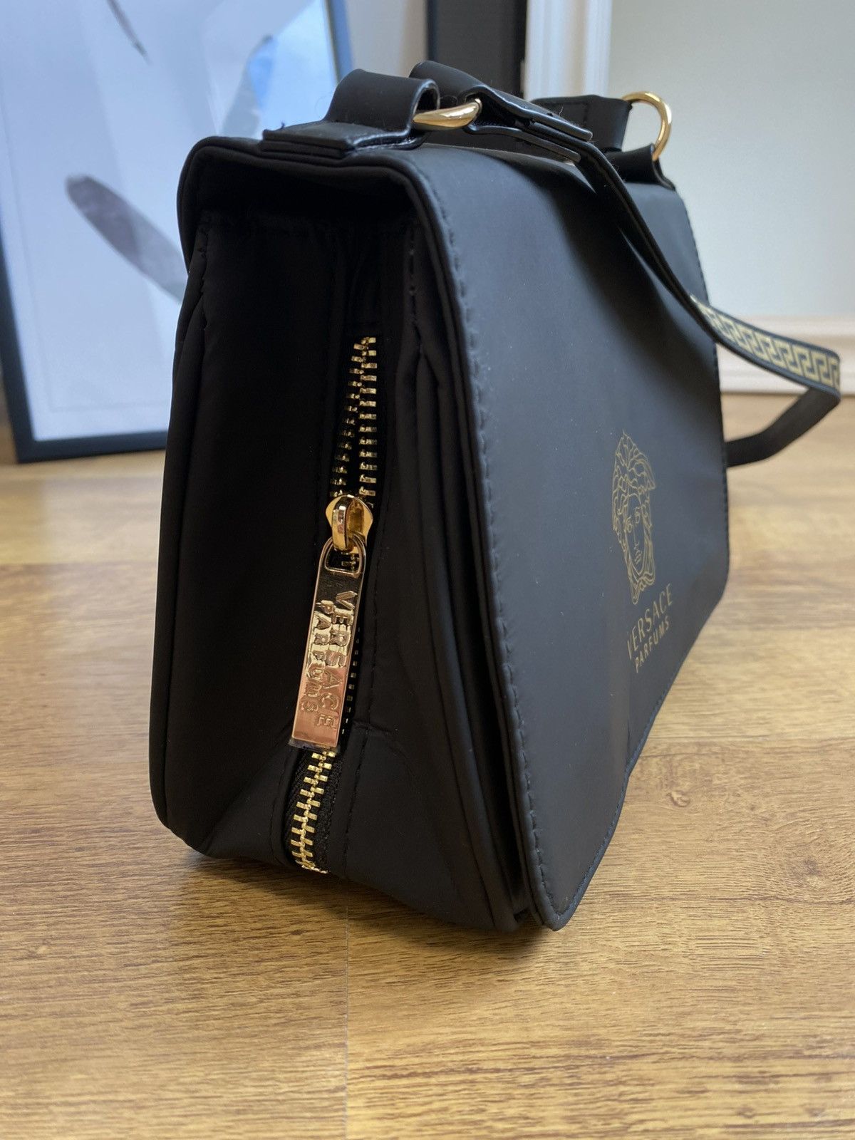 Versace Versace Parfums Bag Size ONE SIZE - 4 Thumbnail