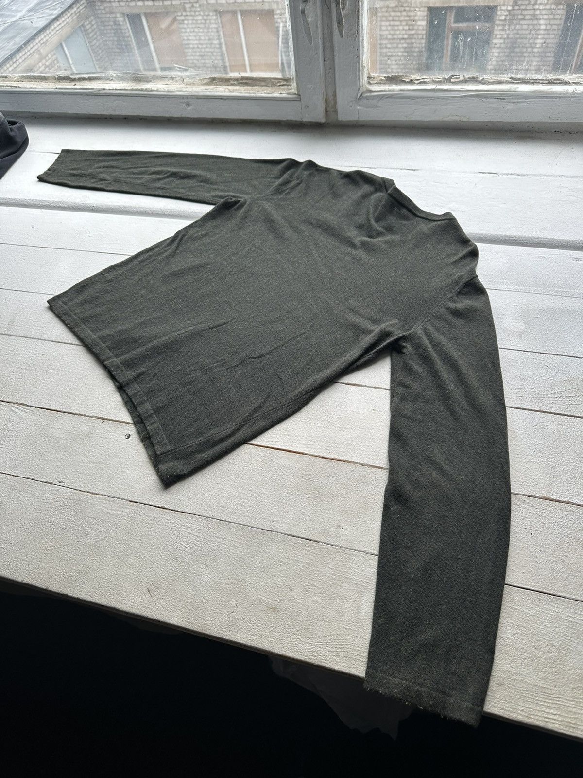 Armani 🚨ARMANI JEANS LONGSLEEVE SWEATER VNTG 90s Italy V NECK Size US XL / EU 56 / 4 - 9 Thumbnail