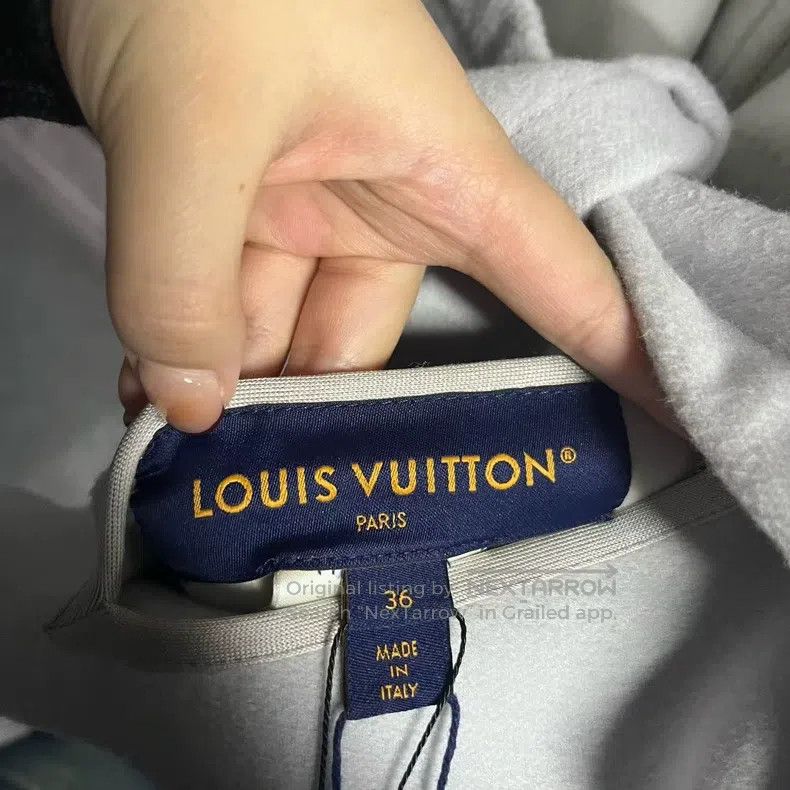 Louis Vuitton Louis Vuitton 25 Latest Grey Tie Hooded Long Sleeve Coat Size XS / US 0-2 / IT 36-38 - 2 Thumbnail