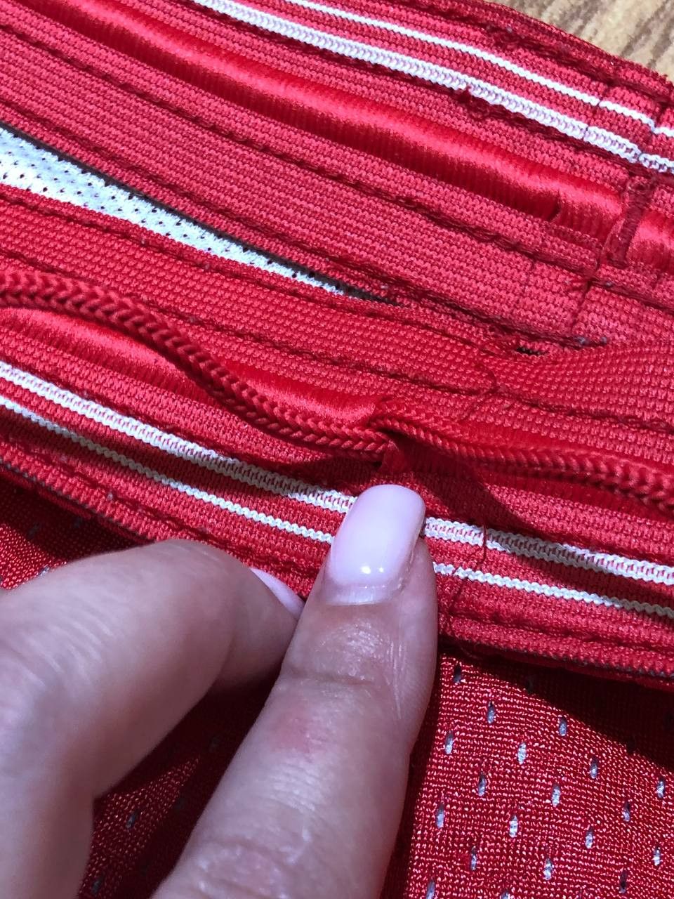 Nike streetwear shorts red NIKE logo Vintage crazy Y2K size M Size 32" / US 10 / IT 46 - 8 Thumbnail