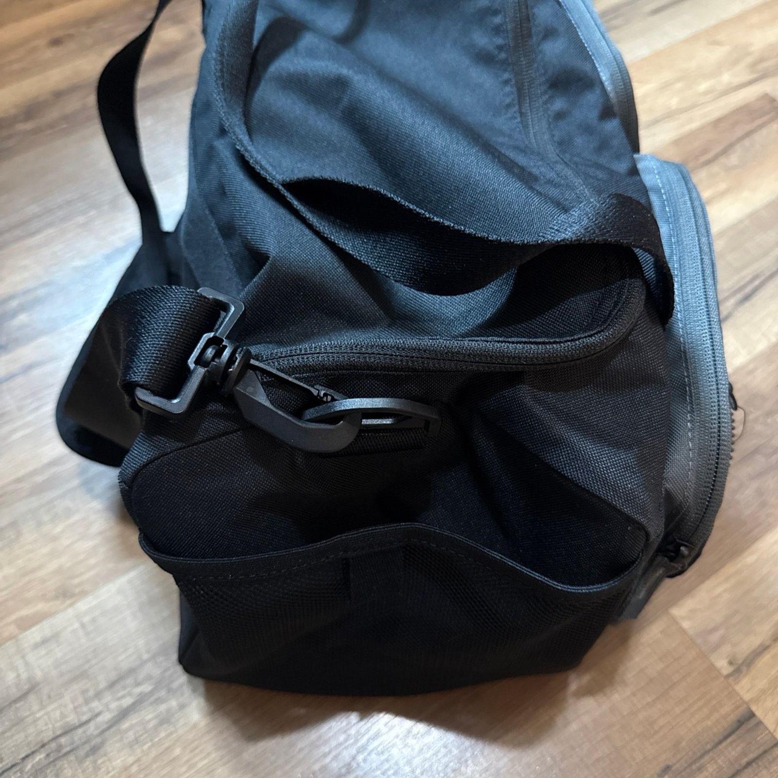 Nike Nike Duffel Bag Size ONE SIZE - 4 Thumbnail