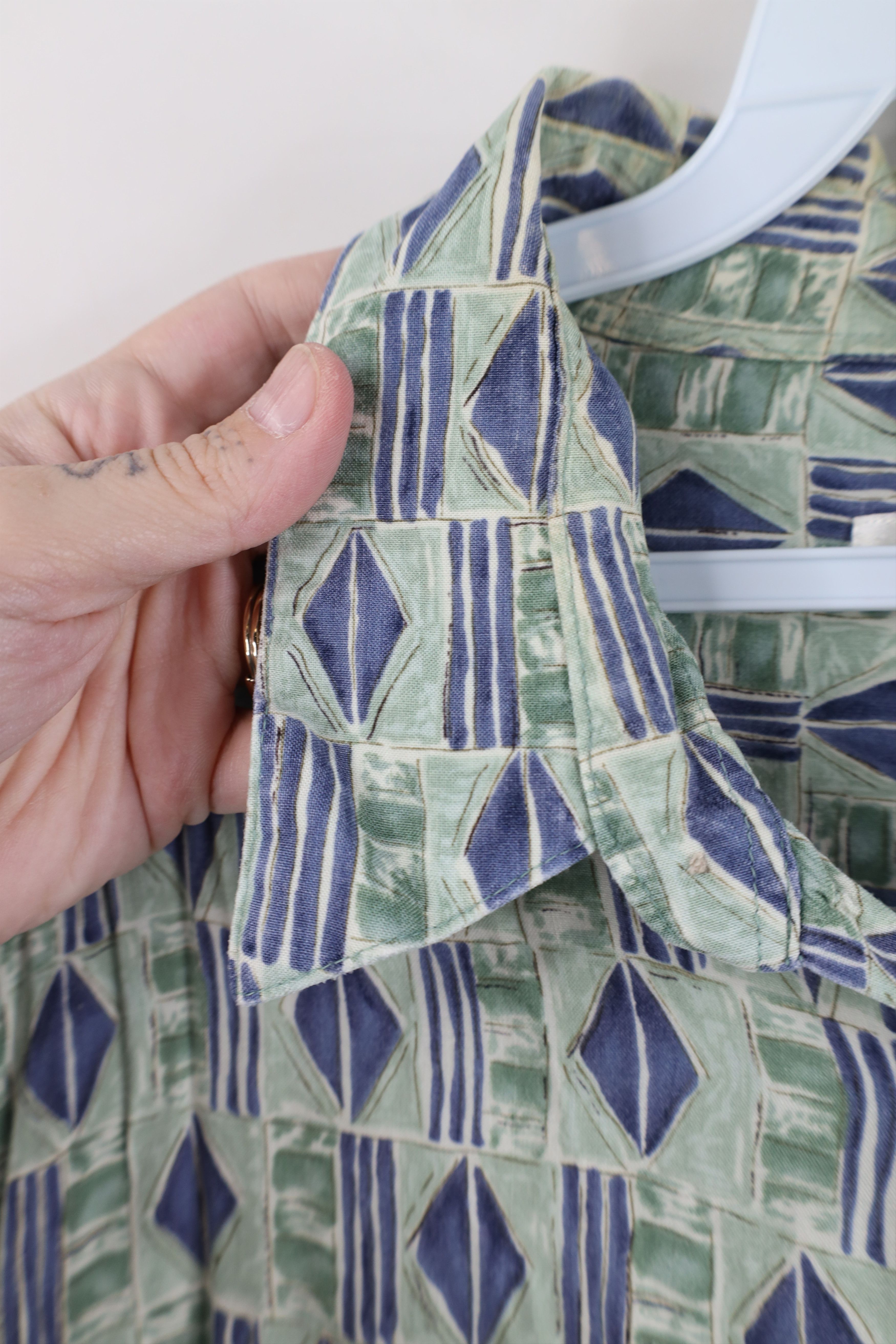 Pierre Cardin Vintage 90s Pierre Cardin Rayon Collared Button Shirt Size US L / EU 52-54 / 3 - 9 Thumbnail